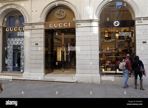 italy gucci outlet|gucci outlet italy factory outlet.